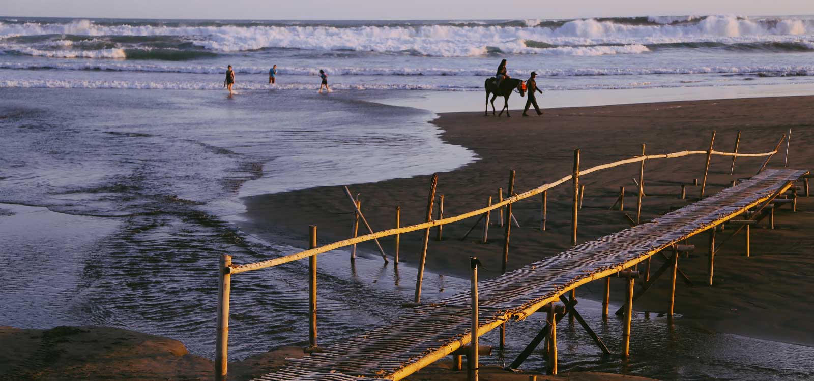 Sunset Walk & Sundowner