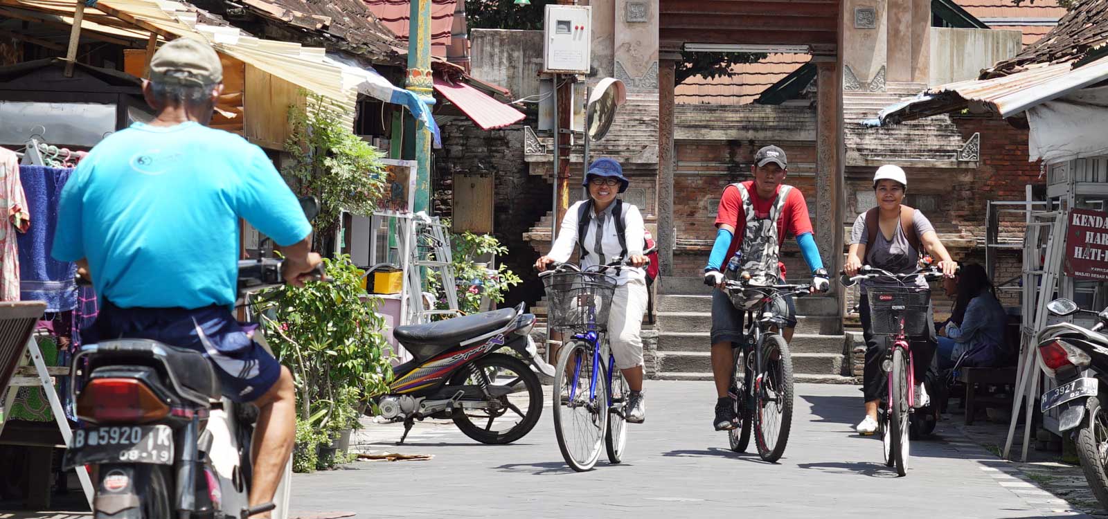 Heritage Bicycle Tour in Jogjakarta