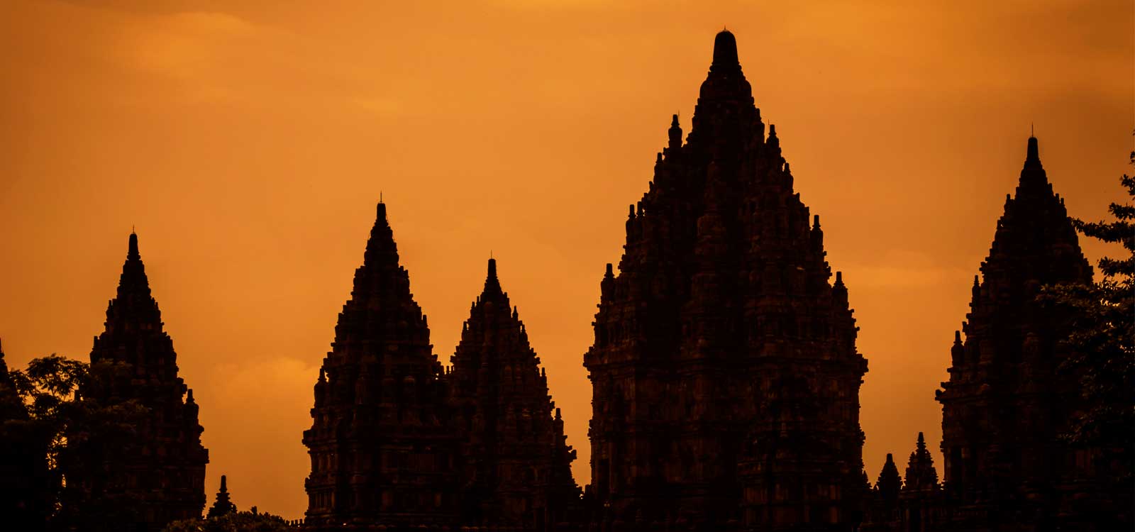 Cycling to Prambanan